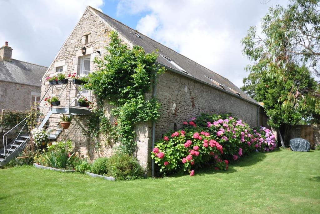 Les Hortensias Villa Gatteville-le-Phare Exterior foto
