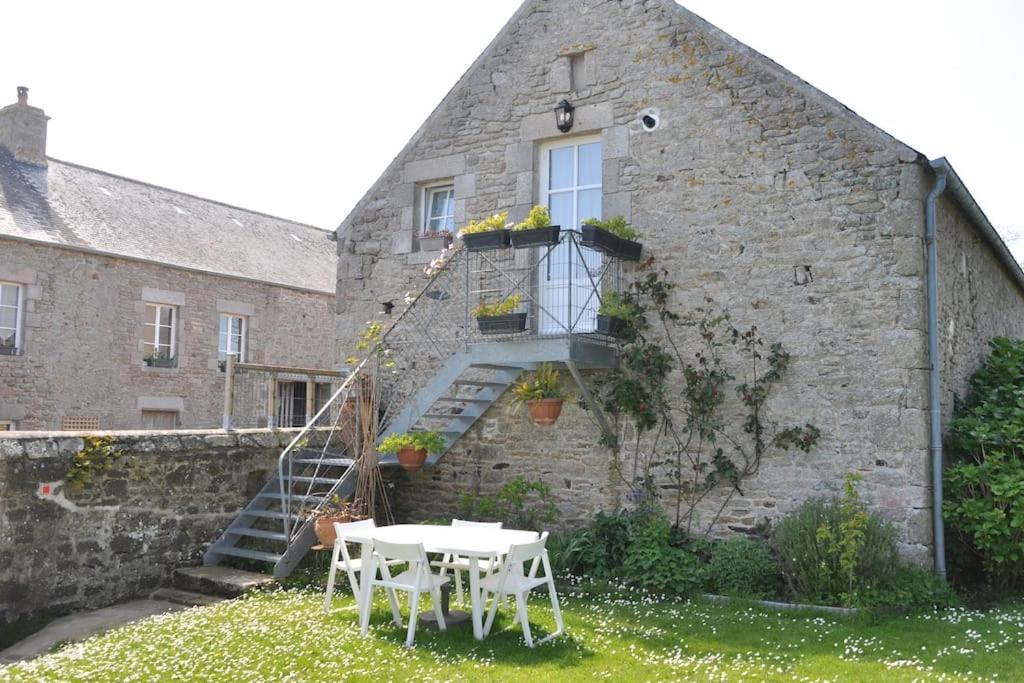 Les Hortensias Villa Gatteville-le-Phare Exterior foto